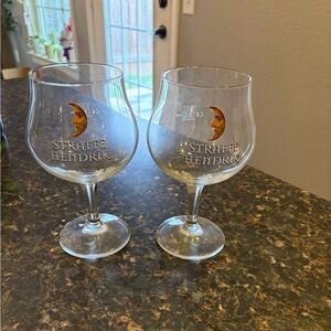 Straffe Hendrik Belgian Chalice Beer Glasses (330 mL / 11.2 oz)– Set of 2